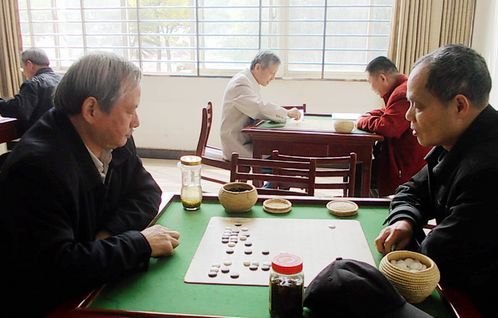 湖工大老年棋牌台球赛圆满结束