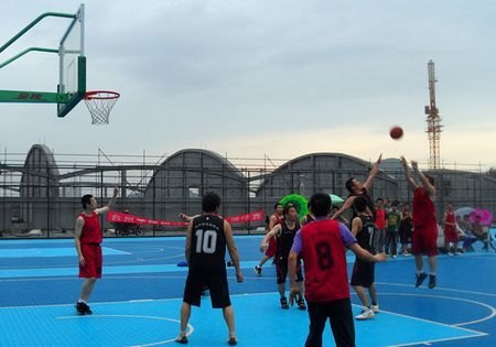 ����У���׽�̹���������Ļ