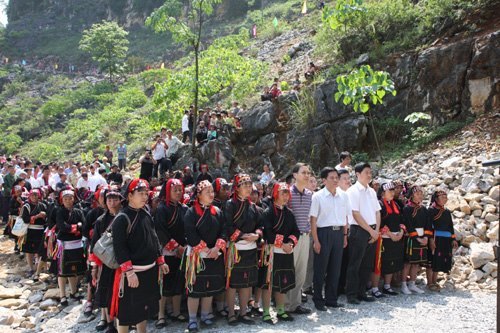 ����ʦ��ѧԺ������¤�Ӵ�˴��ƶ��Ŀ������ʽ˳������