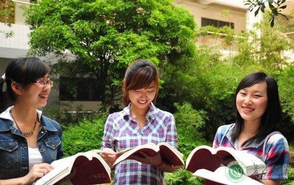 ��ɳʦ��ѧУ�ɹ��ٰ������ͼ��ݷ��������ܻ