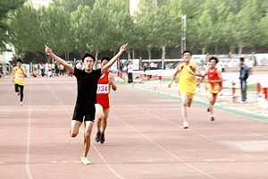 2012���ﾶ�˶��ῪĻ