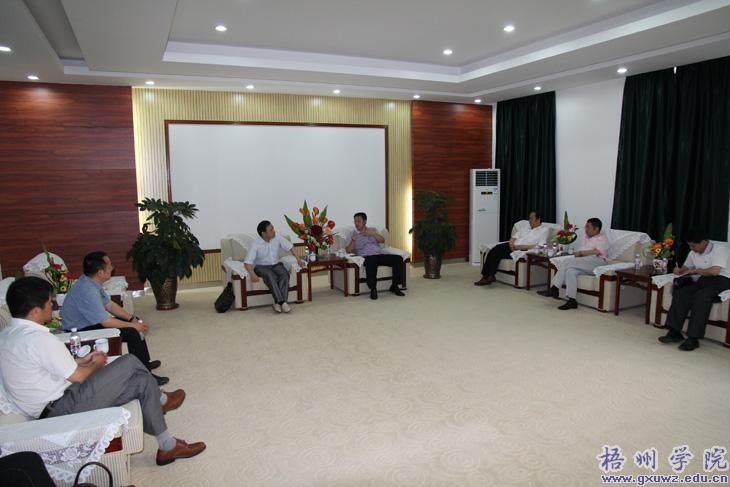 加强交流 增进情谊 桂林理工大学校长张学洪到梧州学院考察交流