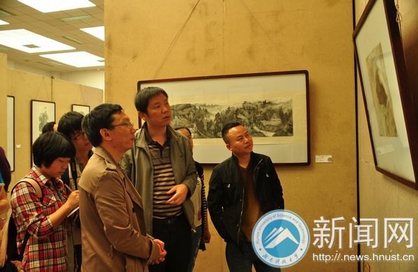 艺术学院研究生肖志伟中国画探索展顺利举行