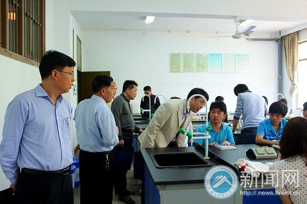 湖南科技大学省级实践教学示范中心接受湖南省教育厅验收