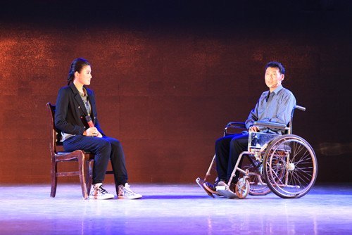 用《金展鹏》致敬金展鹏——全国教书育人楷模主题话剧公演