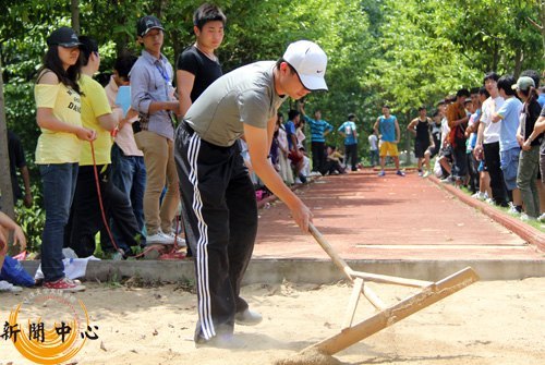【组图】2012年春季运动会专题——赛场花絮