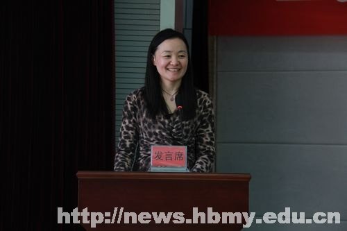 恩施州第二期公务员更新知识培训班结业典礼在湖北民族学院举行