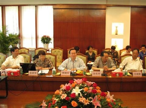 ����ѧԺ���ڷ�������ѧ��ʳ��˳��ͨ����8S���淶�������׶�������