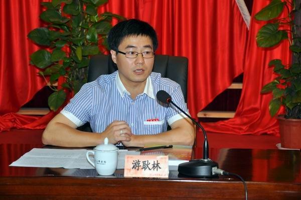 三明学院召开《德耀中华》首发式暨辅导员年度人物座谈会