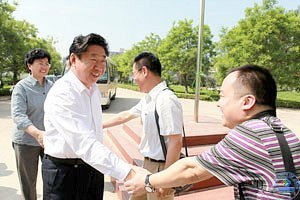 ѧУ쵼ݷοʼϴѧλפ塰һǡ