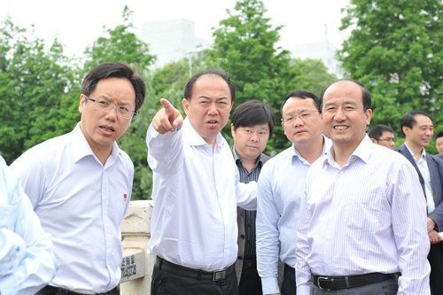 武汉市副市长胡立山调研湖工大:李纸路巡司河综合整治工程2013年底完成