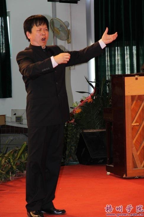 两校青年学子联袂举办音乐会唱响五四青年节