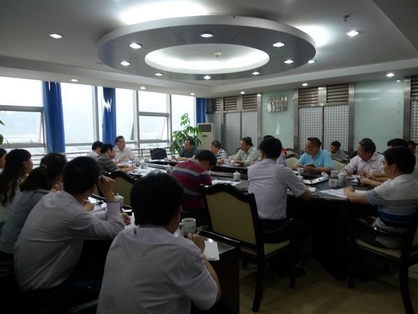 ����ѧԺ�ٿ���̨�ϱ�̲Ĺ����㱨��