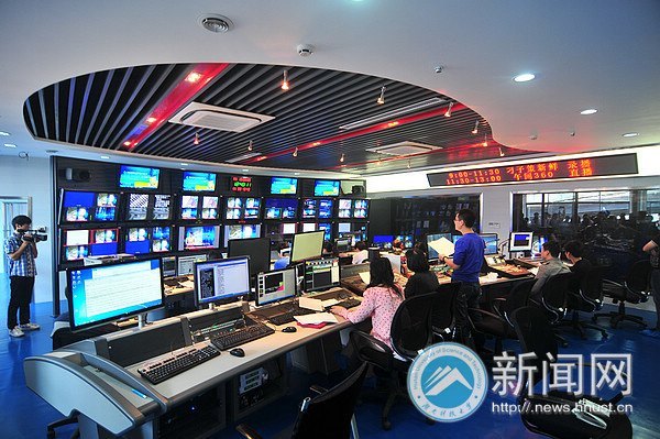 校园记者广电行 学习如何做新闻人