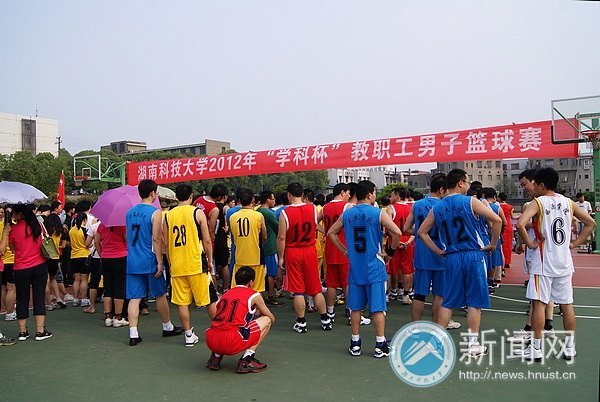 2012�ꡰѧ�Ʊ�����ְ��������������Ļʽ����