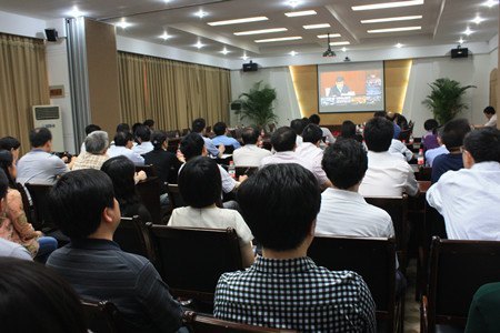 ѧУ��֯�տ����ߵ�ѧУ�������������ƻ�������������Ƶ����