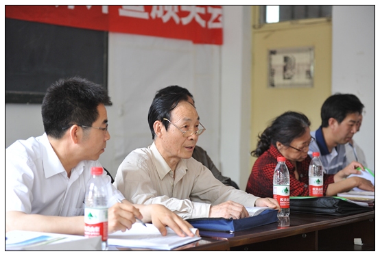 �����ٿ�2012���������ʦ�����������߰佱��