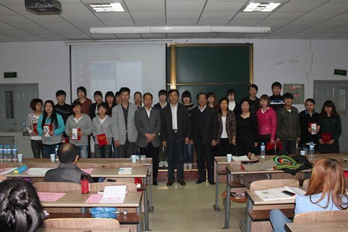 图书馆“品味书香”系列活动圆满结束