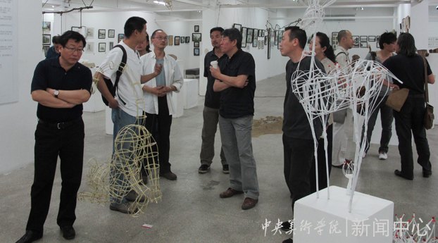 “社会实践与艺术考察、外出写生课程”专题展精彩纷呈