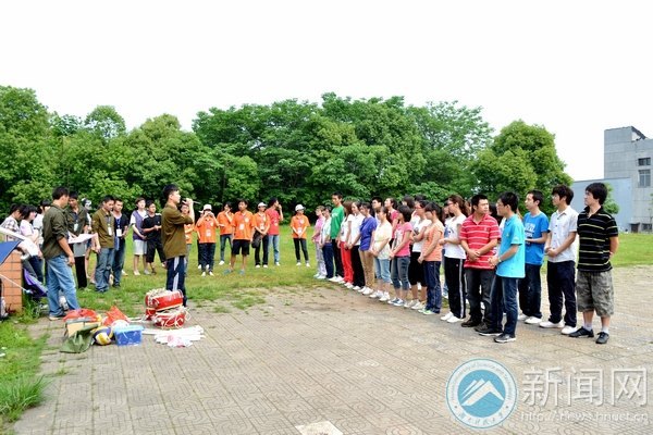 ���ƴ�۽���һ���������ƺ������������پ���