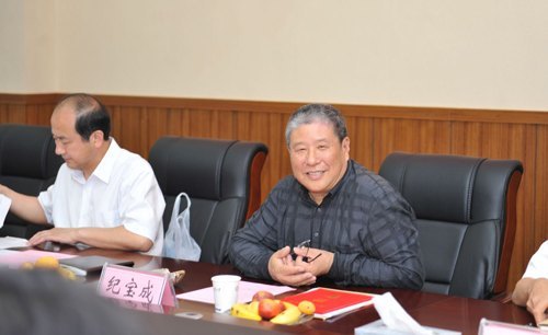 纪宝成教授受聘为湖北工业大学顾问