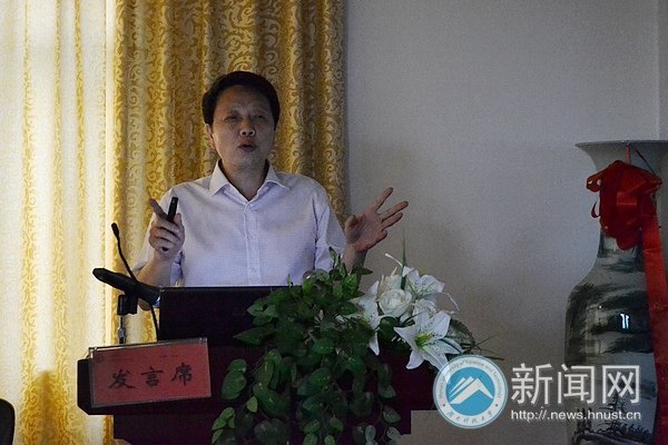 ��ý���ѧ���� ����ѧ��ݡ�����δ��