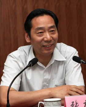 常州工学院召开2012年中层干部聘任大会 112名同志被聘任为中层领导干部