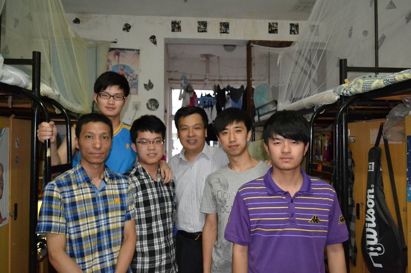 ����ѧԺ��չ��ʦ����ѧ��������߷û