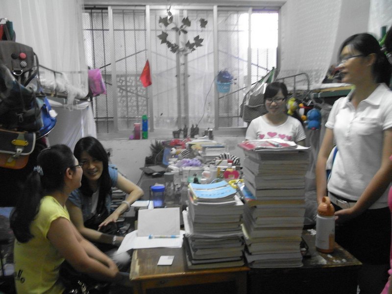 ����ѧԺ��չ��ʦ����ѧ��������߷û