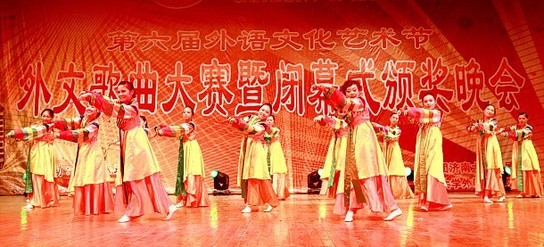 �����������Ļ������ڱ�Ļ