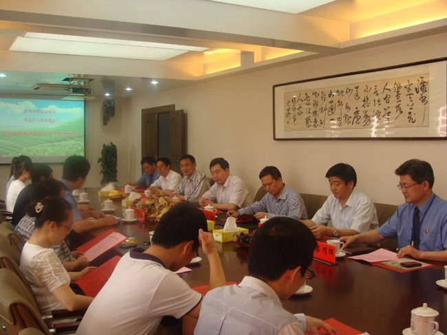 政法学院与金安区人民检察院签署“校检共建”合作协议