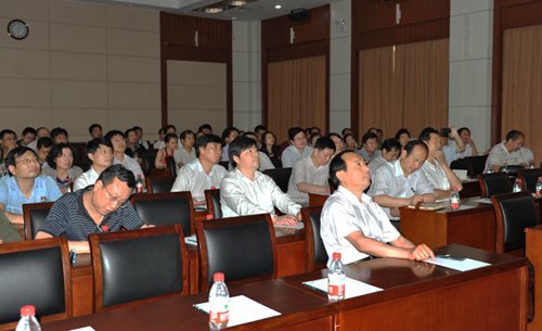 ������ҵ��ѧ�����ɲ�������ũҵ��ѧ����ѧϰ