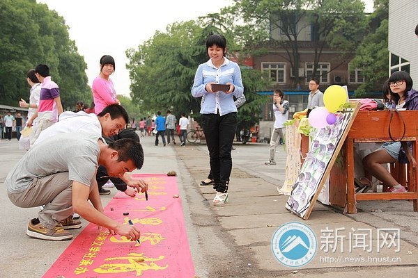 �ж�ĸ�� ǧ�����