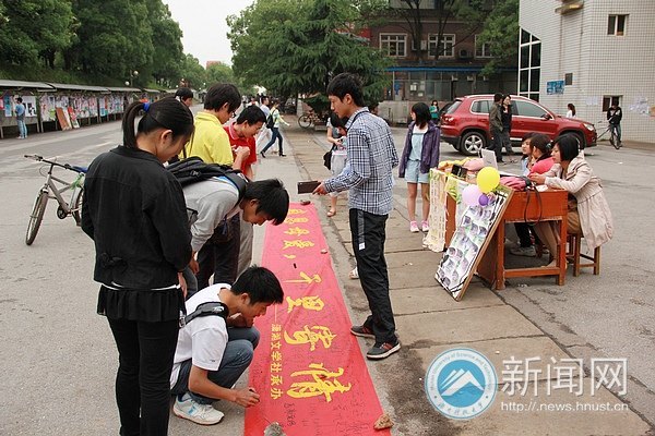 �ж�ĸ�� ǧ�����