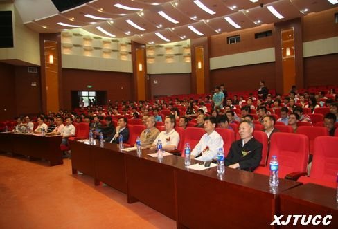 ������ͨ��ѧ����ѧԺ��������У�ѻ�������¡�ؾ���