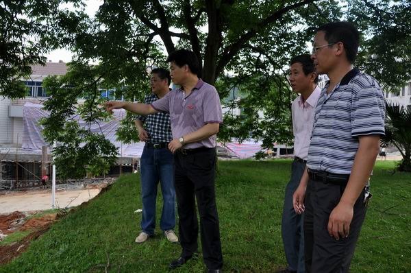 ��������쿴�������̺�У԰����