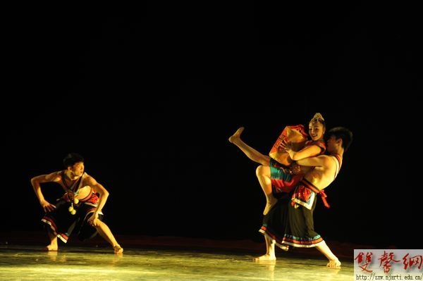 ̤�����ۡ����赸ѧԺ�赸�ർϵԭ����Ʒչ�ɹ�����