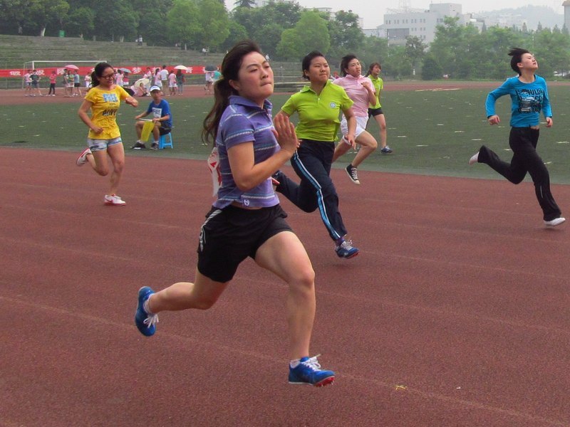 ��Ͽ��ѧ�Ƽ�ѧԺ���߽��ﾶ�˶���¡�ؾ���