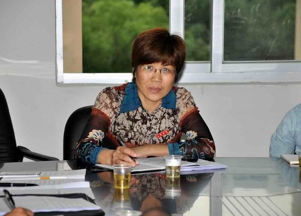 马国防书记深入经管学院开展“两访两创”活动