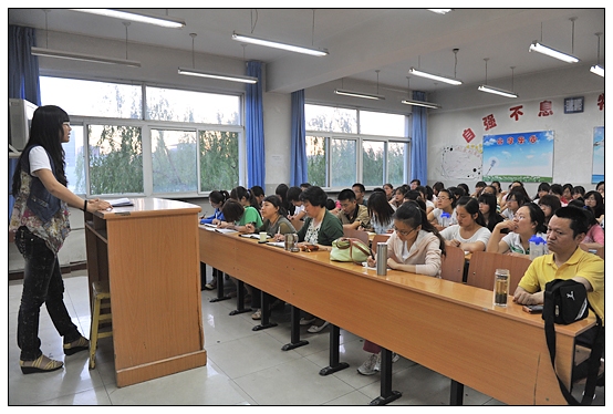 ������ѧ�뼼��ѧԺ�ٿ���Ա���齻����