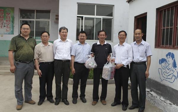 烟台大学参加首届三校服务山亭区经济发展协商会议暨“第一书记”论坛