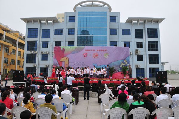 东华大学团委与淮安团市委举行签约仪式 将在大学生科普志愿者服务项目方面进行共建合作