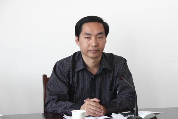 郑州职业技术学院召开学生工作会议