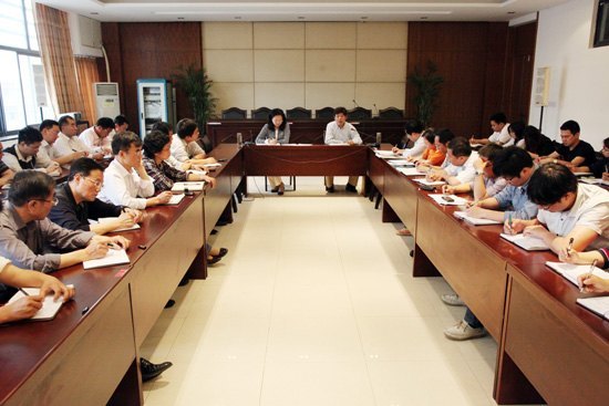 南京理工大学泰州科技学院召开教学工作总结布置会