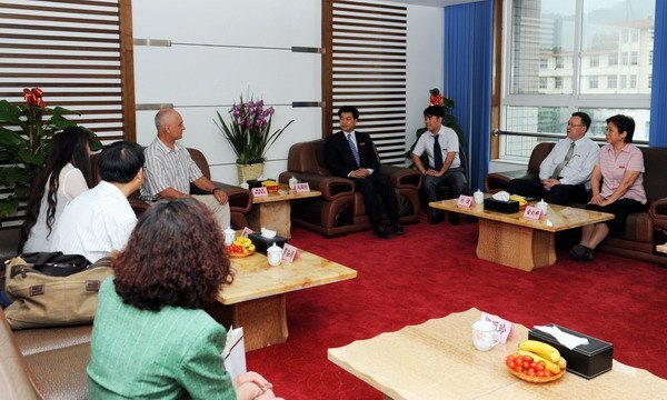 �ڿ���¬��˹�˴���˹-�Ḧ�ٿƹ�����ѧ����