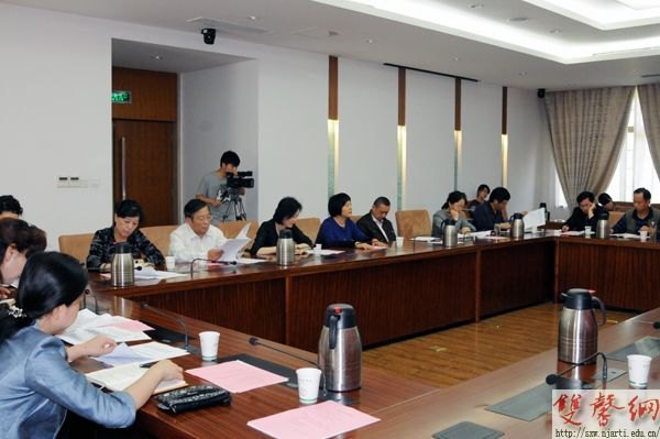 校党委召开专题会议布置开展实施大学生党员素质工程工作