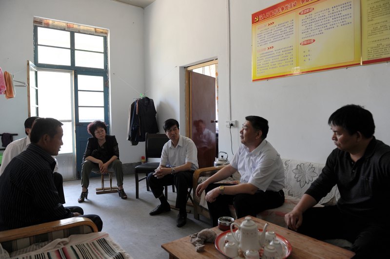 У�쵼����פ�塰��һ��ǡ�