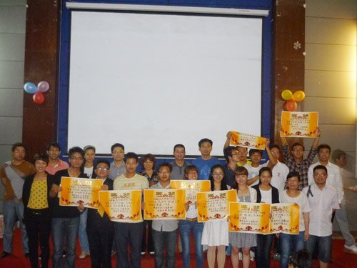 材料学院举办第二届班级工作评比活动