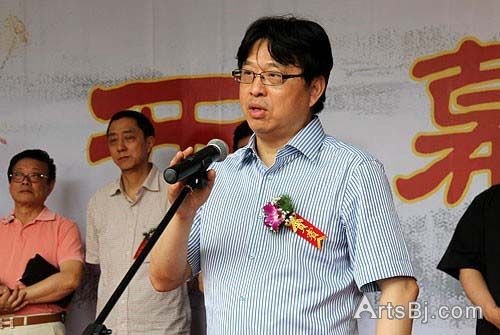 媒体聚焦:“心灵之约——刘伟冬油画作品展”在宜兴展出