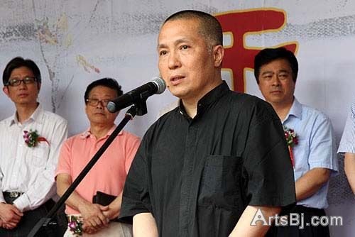 媒体聚焦:“心灵之约——刘伟冬油画作品展”在宜兴展出